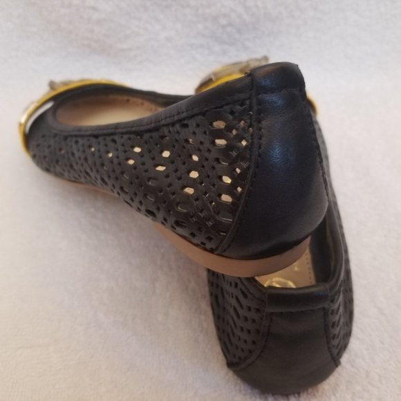 Ulas Fine Shoes All Leather Perforated Flats - Picture 7 of 9